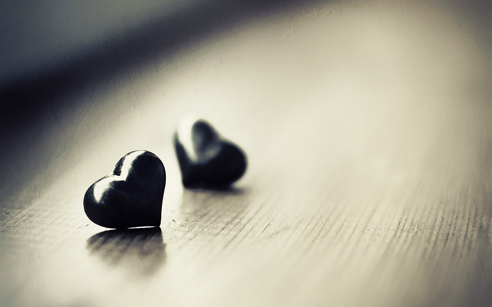 black heart stud earrings HD wallpaper
