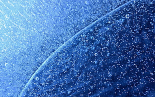 underwater photography of water bubbles