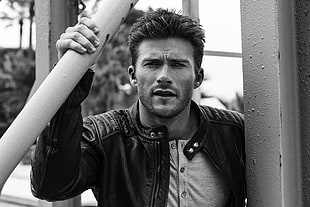 grayscale photo of Clint Eastwood HD wallpaper
