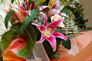 assorted color flower arrangement bouquet