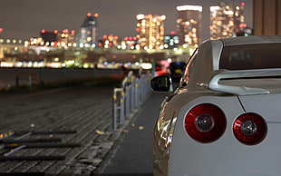 white car, Nissan GTR