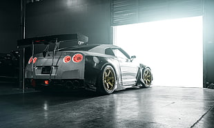 white and black Nissan GT-R R35 coupe HD wallpaper