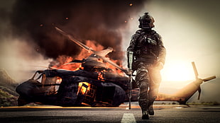 soldier near helicopter digital wallpaper