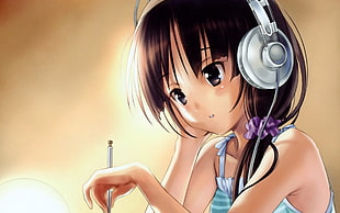 female anime character with black hair and gray headphones wallpaper
