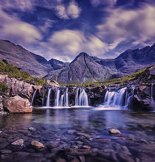 waterfalls photo during daytime HD wallpaper
