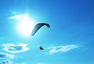 person in parachute during daytime HD wallpaper