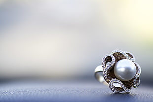 silver diamond ring