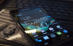 black Samsung galaxy smartphone