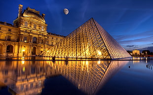 Louver Pyramid, Louvre, Paris, France, pyramid HD wallpaper