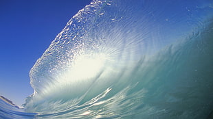 tidal wave during daytime HD wallpaper