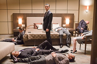men lying on floor beside bed, Inception, Joseph Gordon-Levitt, Christopher Nolan, movies HD wallpaper