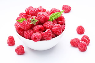 red raspberry fruits