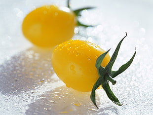 closeup photo of a yellow tomato