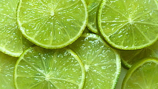 sliced limes