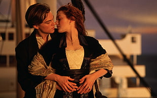 Titanic scene, Titanic, Kate Winslet, lovers, Leonardo DiCaprio