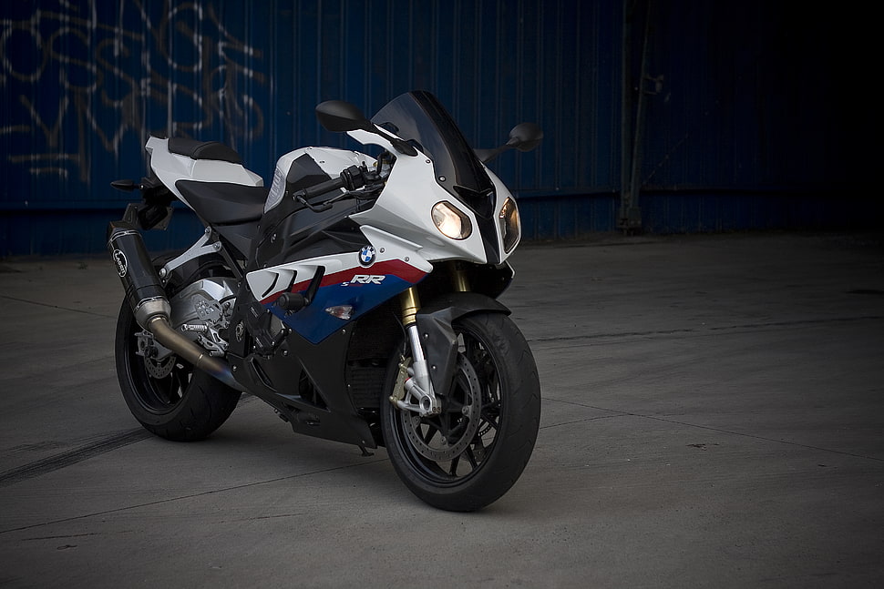 white and black sport bike, motorcycle, BMW, BMW S1000RR HD wallpaper