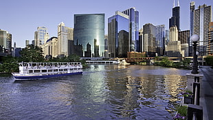 white and blue boat, cityscape, city, building, Chicago