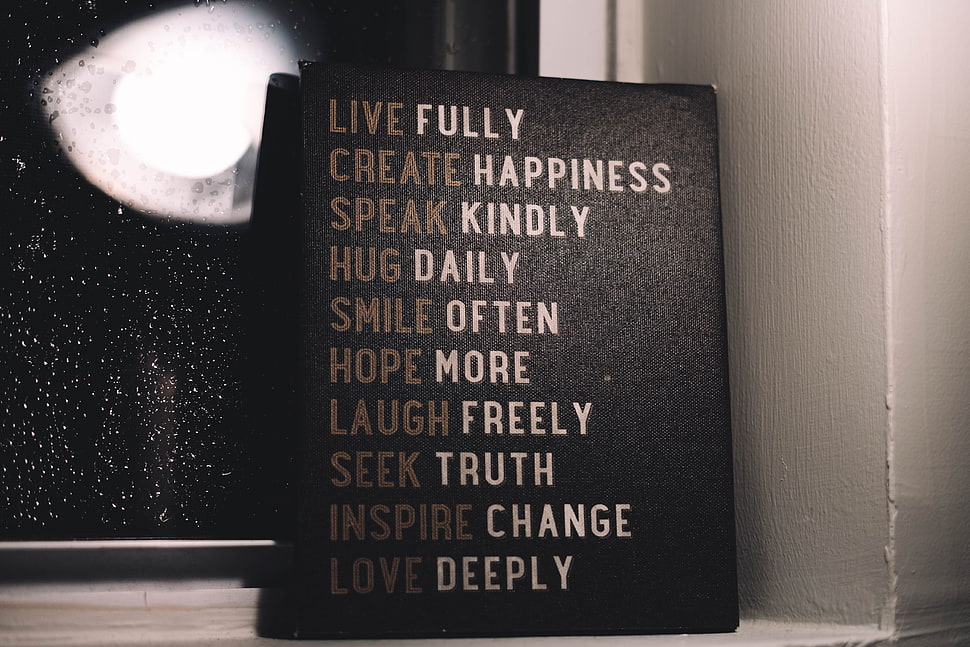 rectangular black and white quoted board decor HD wallpaper