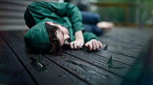 boy's green hoodie, rain, water, water drops, sailing ship