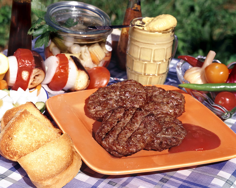burger steak with ketchup HD wallpaper