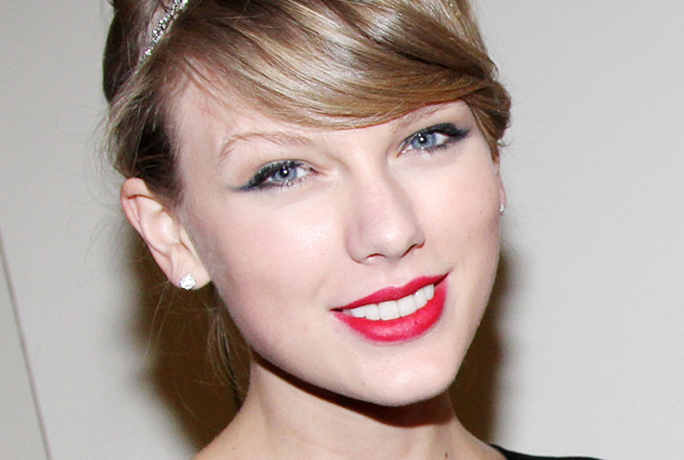 Taylor Swift HD wallpaper