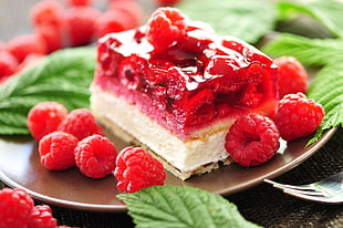 strawberry cake HD wallpaper