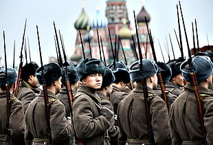 men's brown coat, Russia, soldier, weapon, Moscow