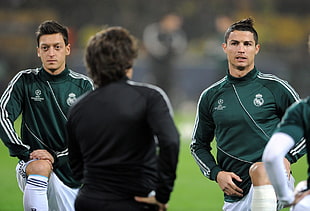 men's green jacket, soccer, Mesut Ozil, Cristiano Ronaldo, Real Madrid HD wallpaper