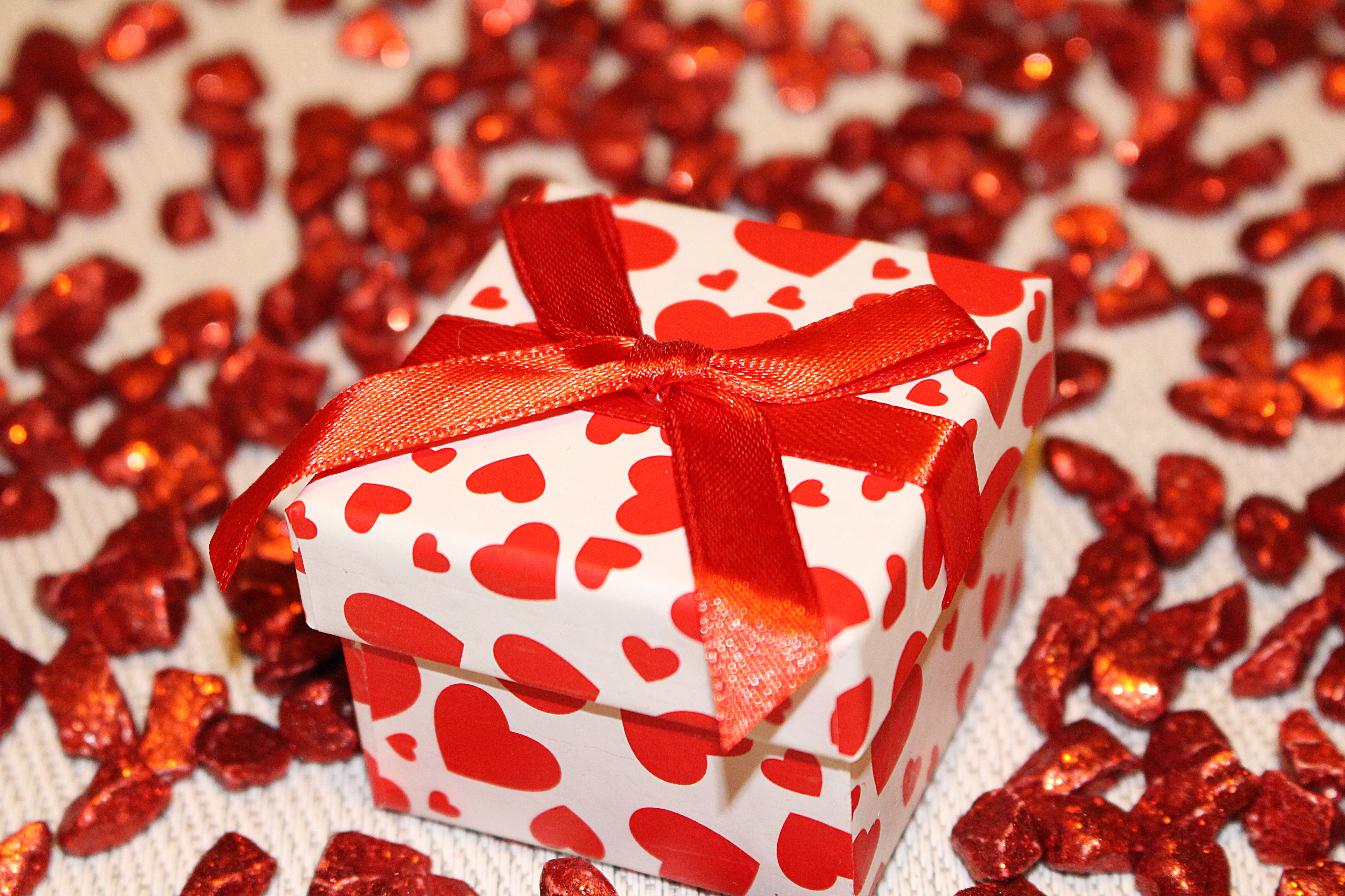 red and white heart print gift box