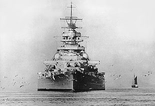 grayscale photo of ship, warship, military, Bismarck (ship)