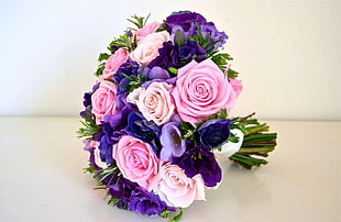 pink and purple rose boquet