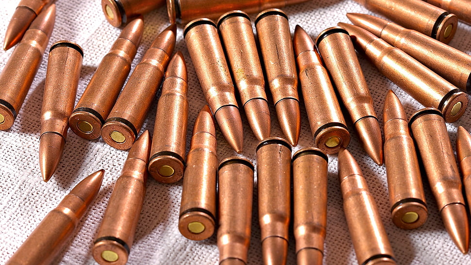 brass-colored gun bullet lot, ammunition, weapon HD wallpaper