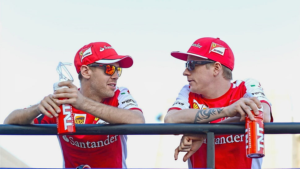 men's red caps, Sebastian Vettel, Kimi Raikkonen, Ferrari F1, ferrari formula 1 HD wallpaper
