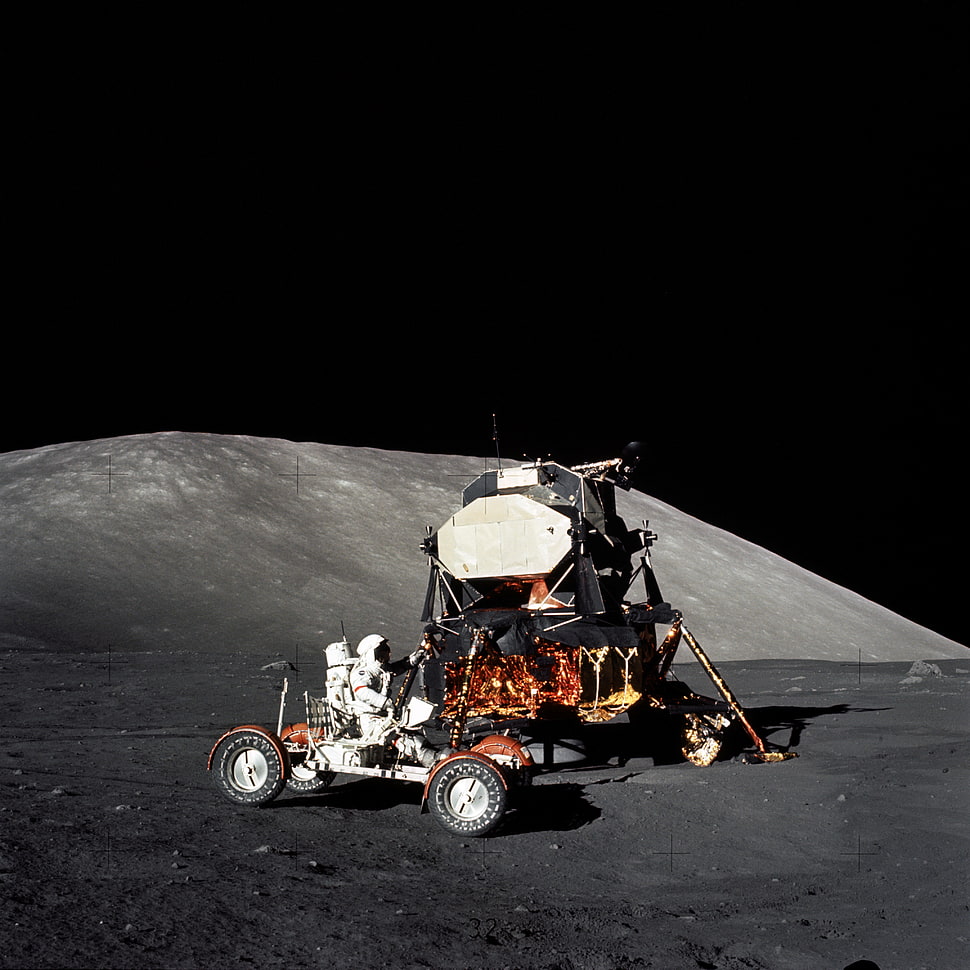 black and brown machine, Moon, Apollo, astronaut HD wallpaper