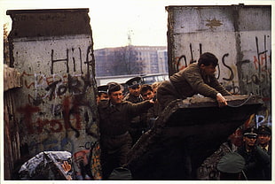 men's brown jacket and brown pants, Berlin, Cold War, berlin wall, DDR