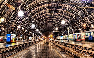 Photography of Train Station HD wallpaper