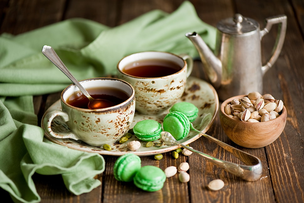 two white ceramic tea cups HD wallpaper