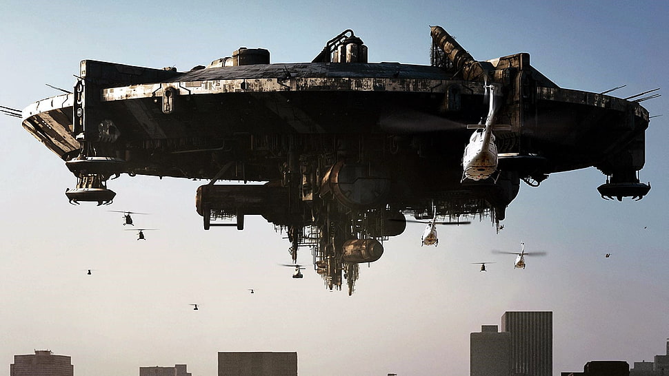 gray space ship, District 9 HD wallpaper
