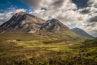 photo of mountains filled with grass, glencoe HD wallpaper
