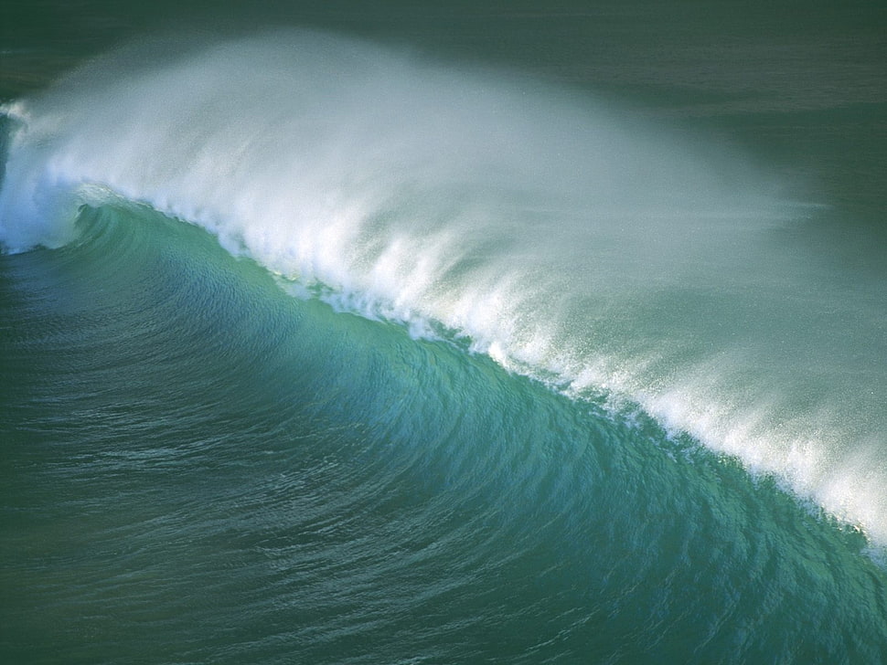 ocean waves during daytime HD wallpaper