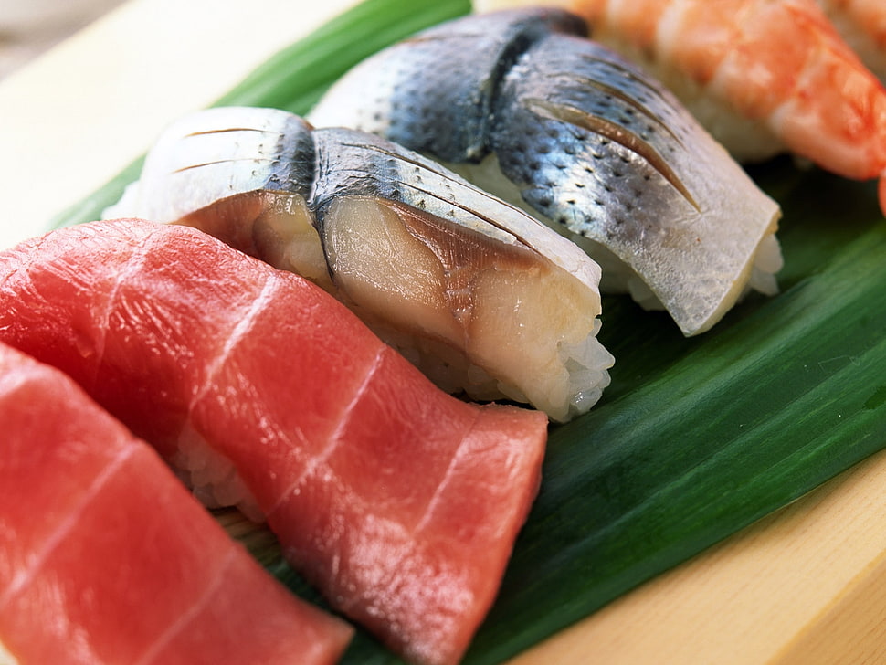 sushi with raw meat and fish HD wallpaper