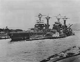 grayscale photo of ship, warship, USS Oklahoma, military, monochrome