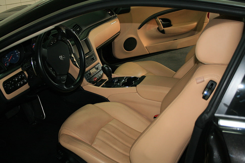 brown car seat, Maserati, Malaga, Gran Turismo, sports car HD wallpaper