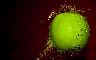 green apple fruit digital wallpaper