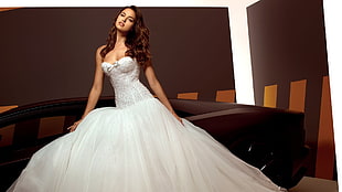 women's white sweetheart bridal gown HD wallpaper