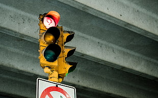 yellow traffic light, Traffic light, Sign, Traffic
