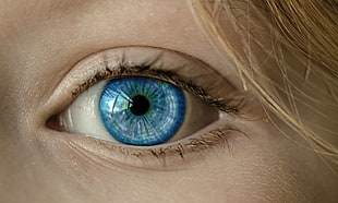 person with blue eyes