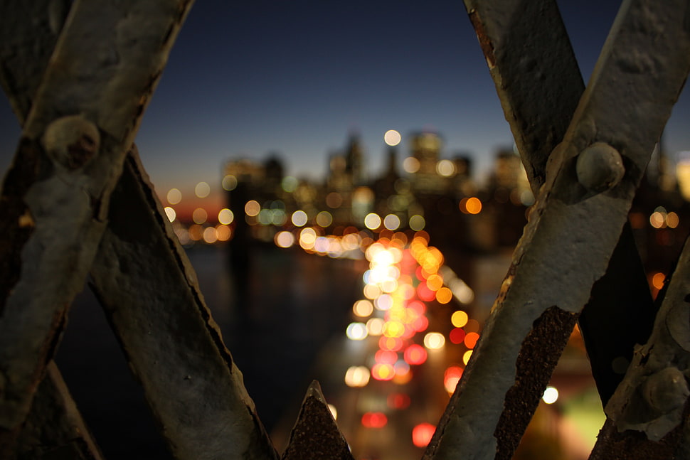 white metal frame, New York City, bridge, night, blurred HD wallpaper
