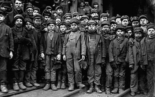 grayscale photo of children, war, children, history, workers HD wallpaper