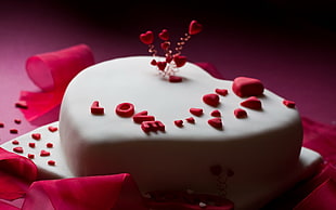 heart shape fondant cake